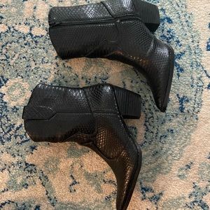 WOMEN'S COCONUTS BY MATISSE DOE WESTERN BOOTS